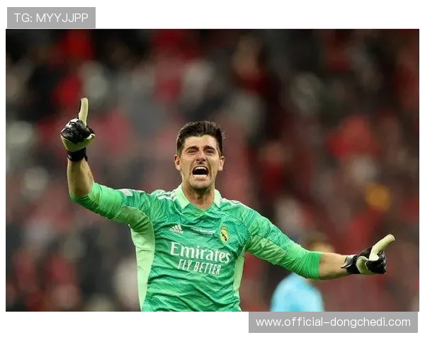 库尔图瓦伤愈复出后状态回升,比利时门神仍是皇马最后防线保障 库尔图瓦伤愈复出后状态回升,比利时门神仍是皇马最后防线保障